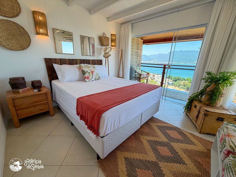 Suíte para 3 pessoas com vista e pertinho da praia