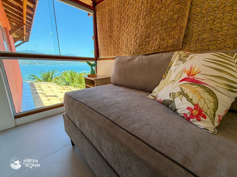 Apartamento com vista para o mar e 500m da praia