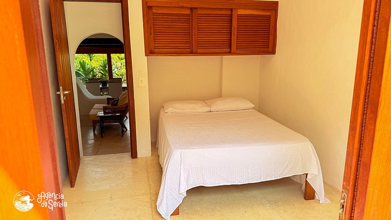 Casa com piscina e vista-mar no Siriúba, Ilhabela