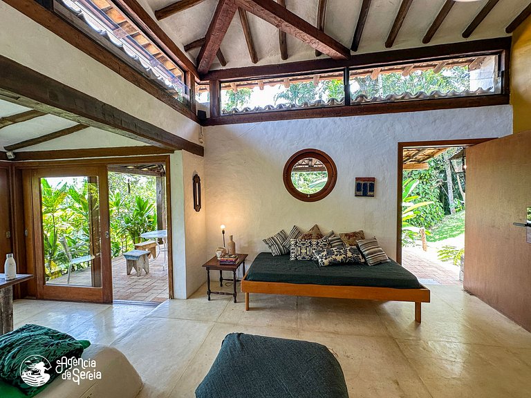 Casa c/ Piscina e vista-mar, na Siriúba, Ilhabela