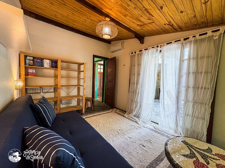 Chalé literário, no coração do Perequê em Ilhabela