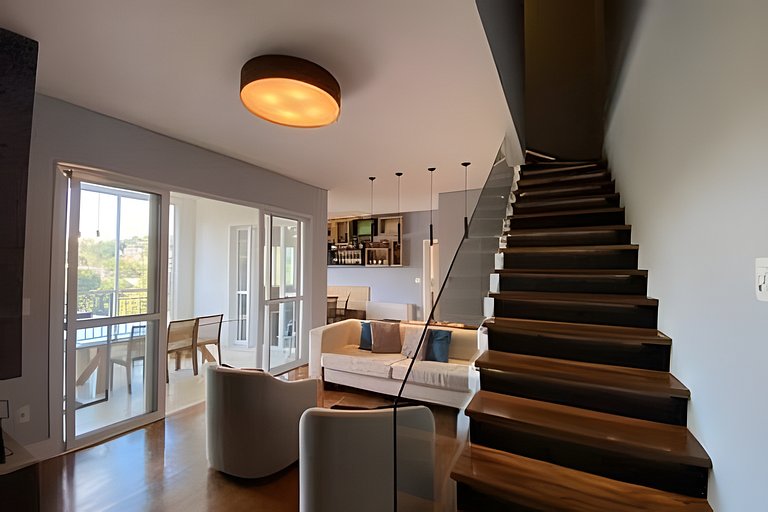 Lindo Duplex no Condomínio Le Premier