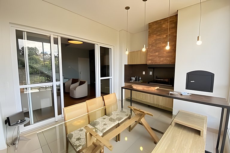 Lindo Duplex no Condomínio Le Premier