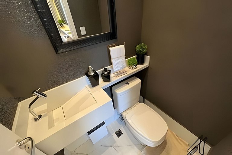 Le Premier: lindo duplex perto do centro Capivari
