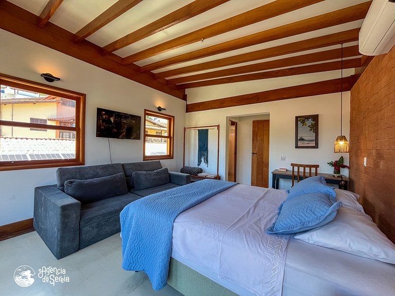 Casa c/ hidro em Ilhabela a poucos metros da praia