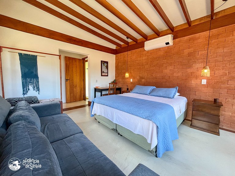 Casa c/ hidro em Ilhabela a poucos metros da praia