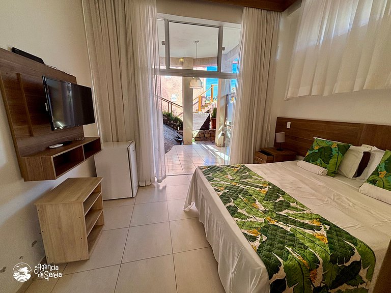 Studio casal c/ piscina no condomínio, 500m praia
