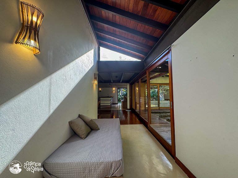 Casa pé na areia em cond perto da Vila de Ilhabela