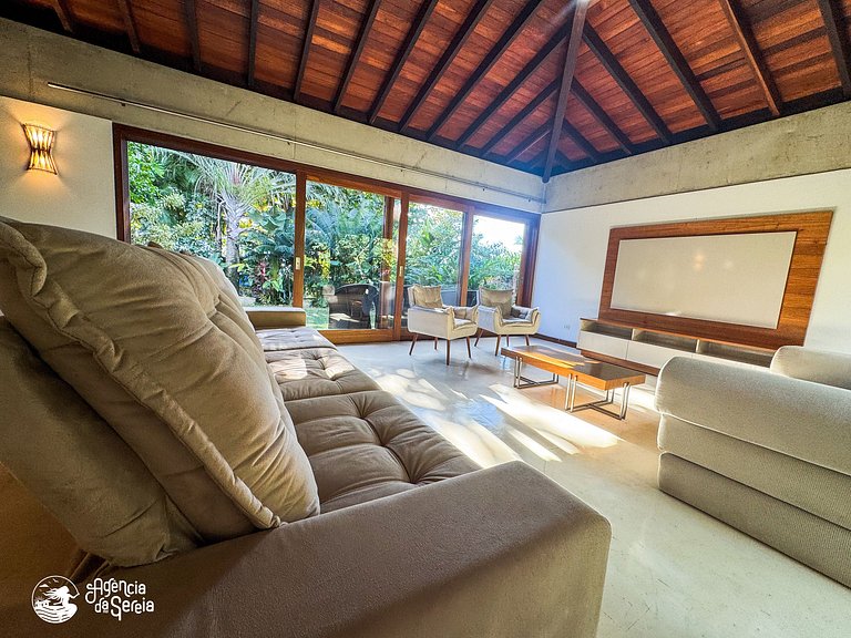 Casa pé na areia em cond perto da Vila de Ilhabela