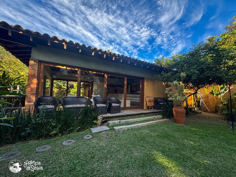 Casa pé na areia em cond perto da Vila de Ilhabela