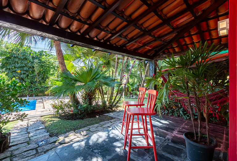 Casa com piscina compartilhada perto da praia
